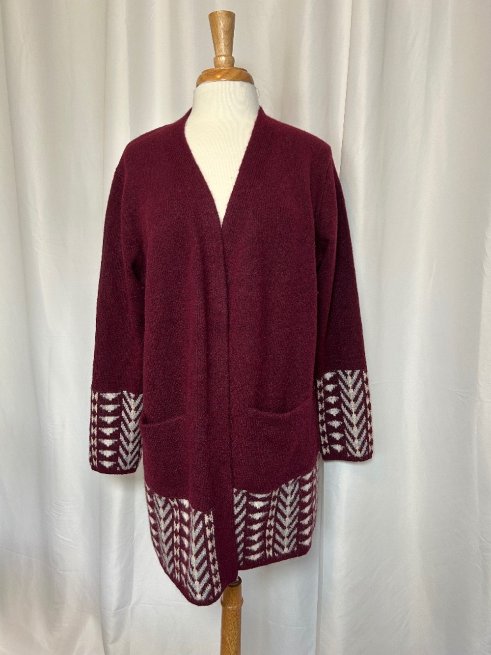 FRYE THE COZY CARDIGAN IN DARK RED - SIZE LARGE